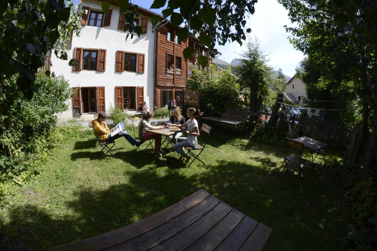 Gite Le Flourou Hotel Le Monêtier-les-Bains Kültér fotó